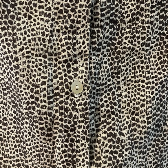 Christian Siriano linen animal print button down - Picture 3 of 4
